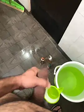 Snapshot of Jakericky5 chatting on December 14, 6:19 am Jakericky5 online show from December 14, 6:19 am