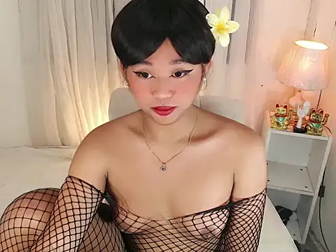 Malia cummer online show from June 2, 9:06 pm