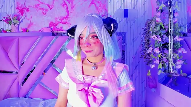 Snapshot of Akane_Hikari_ chatting on October 9, 5:05 am Akane Hikari online show from October 9, 5:05 am