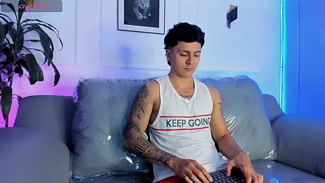 Leo santoro online show from March 11, 4:57 pm