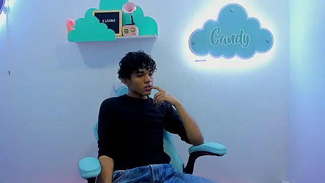 kenny 18 online show from March 7, 3:14 am