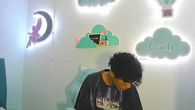 kenny 18 online show from March 8, 3:21 am