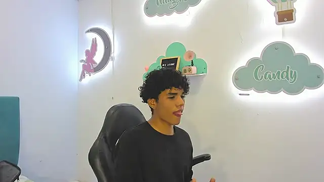 kenny 18 online show from March 20, 3:33 am