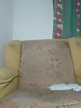 alex-golden online show from December 4, 5:28 am