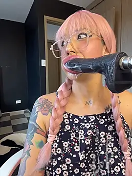 ValentinaBianchi online show from December 16, 7:41 pm