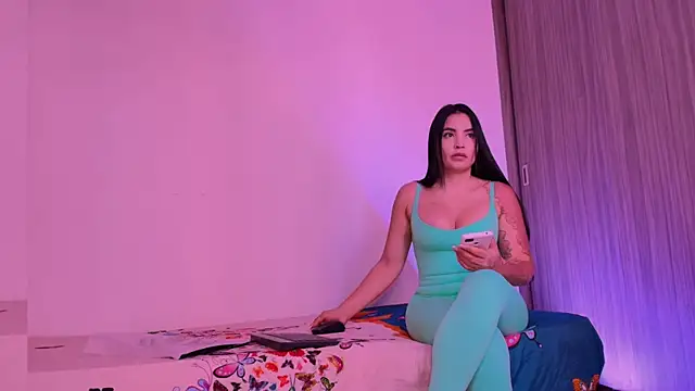 dreamsussi online show from June 28, 3:18 pm