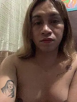 Snapshot of pretty_TRANSjona chatting on April 15, 7:58 pm pretty TRANSjona online show from April 15, 7:58 pm