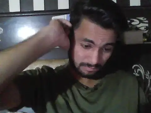 ursdreamperson online show from November 7, 7:08 am