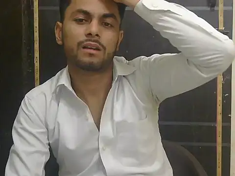 Snapshot of ursdreamperson chatting on May 30, 1:14 am ursdreamperson online show from May 30, 1:14 am