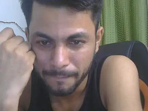 ursdreamperson online show from July 28, 2:51 am