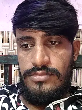 Snapshot of krishjaat43 chatting on September 17, 6:37 am krishjaat43 online show from September 17, 6:37 am