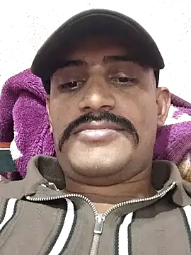 Snapshot of krishjaat43 chatting on November 29, 3:04 pm krishjaat43 online show from November 29, 3:04 pm