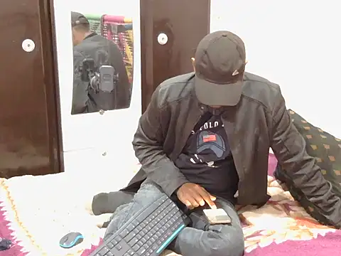 krishjaat43 online show from December 14, 8:02 pm