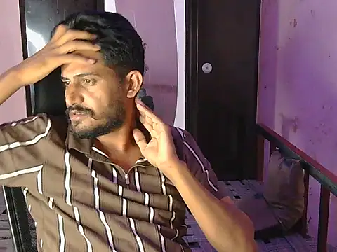 Snapshot of krishjaat43 chatting on May 15, 2:46 pm krishjaat43 online show from May 15, 2:46 pm
