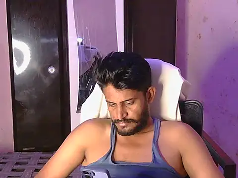 Snapshot of krishjaat43 chatting on May 21, 3:41 pm krishjaat43 online show from May 21, 3:41 pm