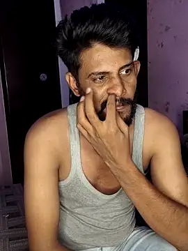 Snapshot of krishjaat43 chatting on May 27, 5:21 pm krishjaat43 online show from May 27, 5:21 pm