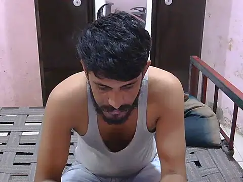 Snapshot of krishjaat43 chatting on June 13, 8:01 am krishjaat43 online show from June 13, 8:01 am