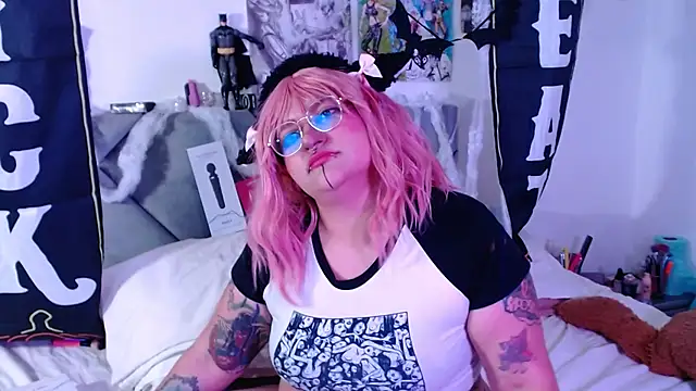 XxGreenGoodxX online show from October 24, 10:17 pm