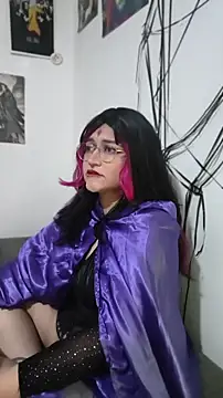 XxGreenGoodxX online show from May 13, 7:55 pm