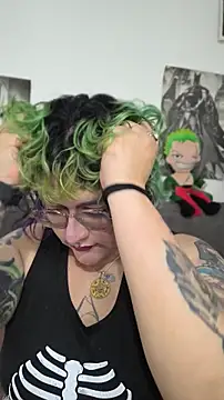 XxGreenGoodxX online show from May 21, 6:37 pm