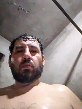 Snapshot of Lujor chatting on May 7, 3:45 am Lujor online show from May 7, 3:45 am