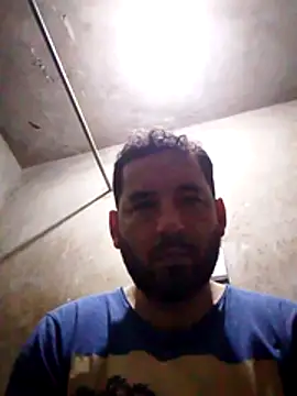 Snapshot of Lujor chatting on June 1, 12:34 am Lujor online show from June 1, 12:34 am