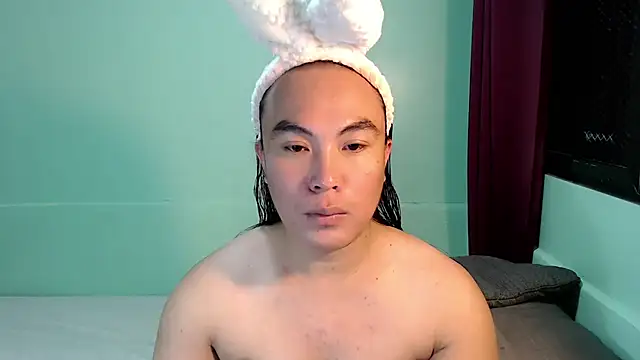 asianayumi online show from September 12, 11:32 am