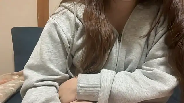 mayu06000 online show from November 27, 4:42 pm