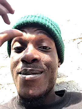 Snapshot of cuminsidebby chatting on November 7, 6:35 am cuminsidebby online show from November 7, 6:35 am