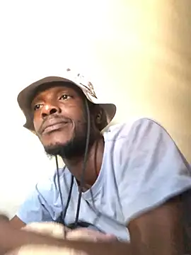 cuminsidebby online show from February 11, 8:19 am