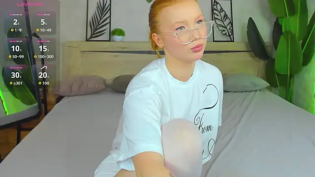 Anna Patterson online show from August 2, 9:19 am
