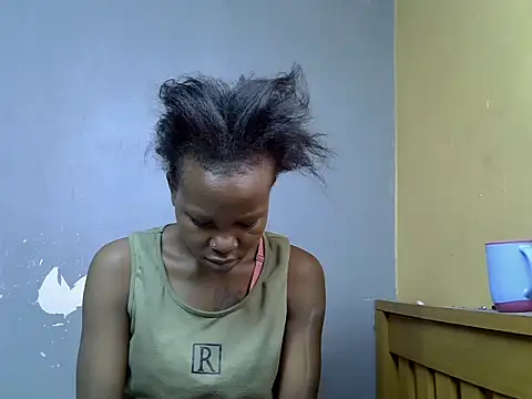 Snapshot of Sweetlanah chatting on October 7, 12:35 pm Sweetlanah online show from October 7, 12:35 pm