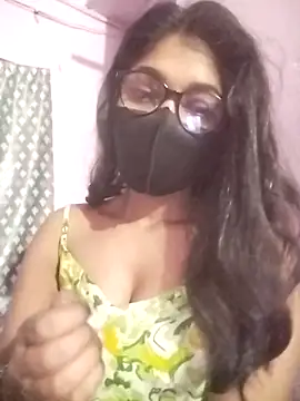 Snapshot of sexykrisha chatting on October 25, 12:51 am sexykrisha online show from October 25, 12:51 am