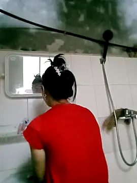 Snapshot of Phuongphuongg chatting on September 21, 8:05 am Phuongphuongg online show from September 21, 8:05 am