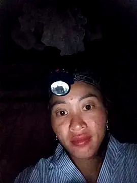 Snapshot of Phuongphuongg chatting on October 7, 1:41 pm Phuongphuongg online show from October 7, 1:41 pm