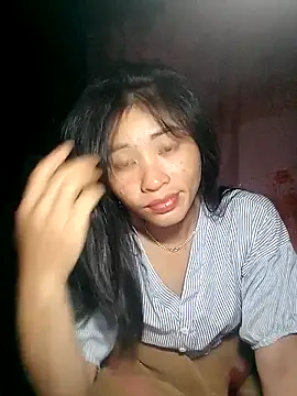 Snapshot of Phuongphuongg chatting on November 15, 1:40 pm Phuongphuongg online show from November 15, 1:40 pm