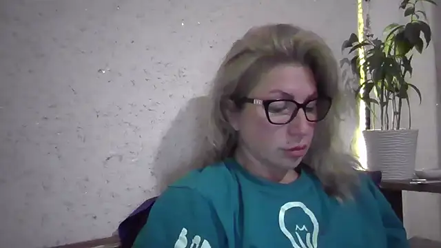 fox red lady7 online show from November 15, 5:42 pm