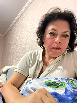 Kiravix online show from October 16, 8:32 pm