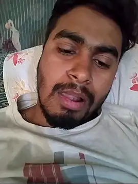 Snapshot of Rohit4500 chatting on November 23, 3:17 am Rohit4500 online show from November 23, 3:17 am