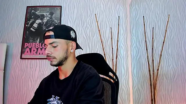 dylan jacobx online show from January 13, 3:01 am