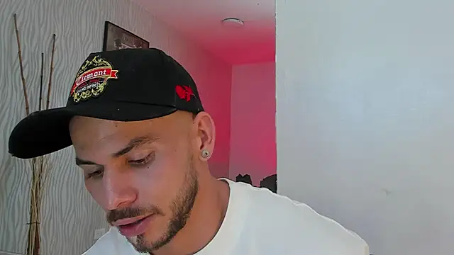 dylan jacobx online show from June 27, 6:02 pm
