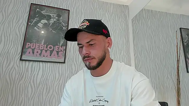 dylan jacobx online show from July 26, 1:36 am