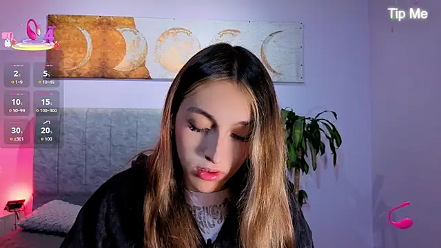 antonellastar24  online show from July 29, 12:47 pm