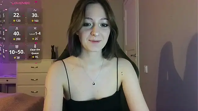 white liillyy online show from May 17, 9:11 pm