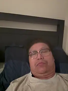 Snapshot of tashaninlife chatting on December 22, 11:57 pm tashaninlife online show from December 22, 11:57 pm