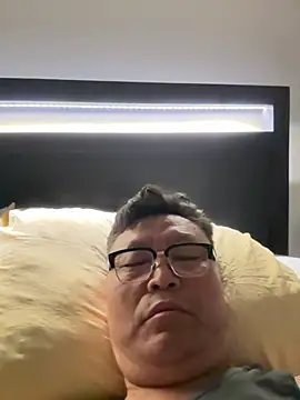 tashaninlife online show from March 17, 1:10 am