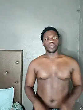 Snapshot of niccobigd chatting on April 20, 4:21 pm niccobigd online show from April 20, 4:21 pm