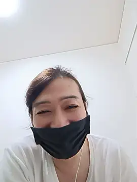taru1225 online show from May 28, 12:13 pm