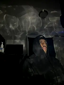 tyrek5051 online show from October 26, 3:45 am