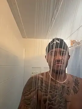 tyrek5051 online show from November 8, 6:51 pm